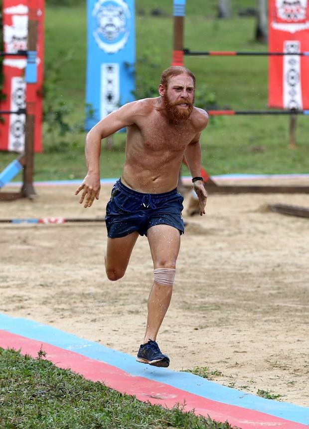 Erkeklerini oyand sembol oyununda gnlller takmnn yeleri elendi. Adem ile Furkan arasndaki final oyununun galibi Furkan oldu.