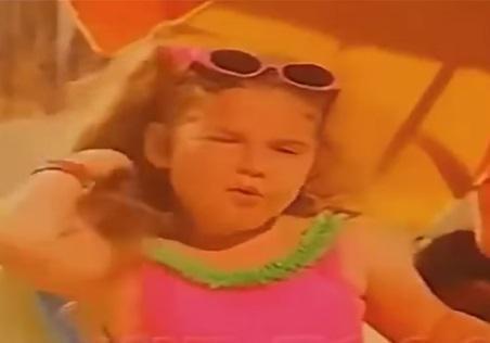 Dnemin nl iecek markalarnda birinin yz oldu. Yanl syledii cmle ona hreti de beraberinde getirdi.