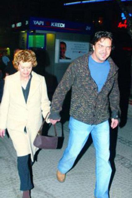 Nurten ztrk - Beyazt ztrk