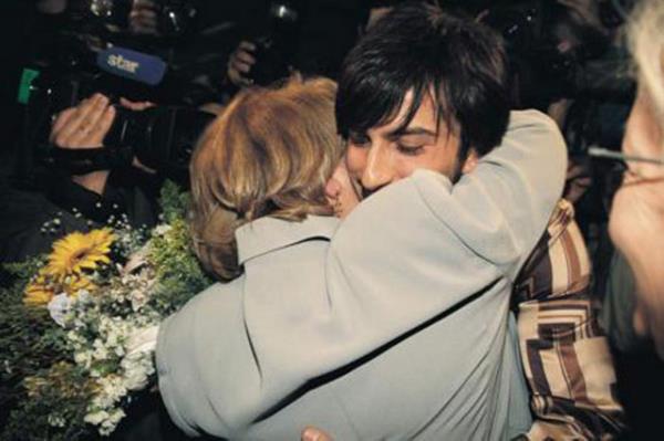 Megastar Tarkan'n annesi olan Nee Tevetolu, olunu hi bir konserinde yalnz brakmyor.