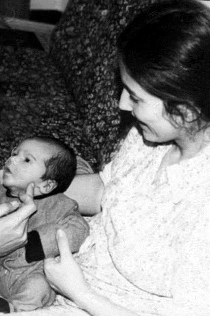 BETL ARIM. Oyuncu Betl Arm, Trkiye'nin aranlan jnlerinden birinin annesi.