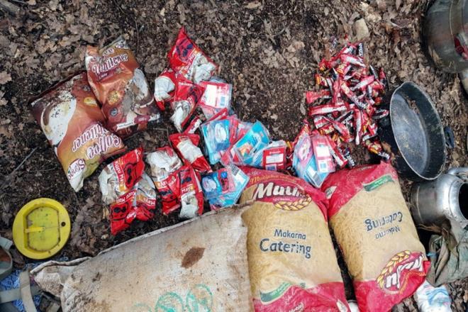 Sava uaklar nceki gn Hakkri Ykseova&#8217;da dzenledii taarruzlarla Doka&#8217;larn bulunduu mevzilere bomba yadrd. Ardndan kara birlikleri de blgeye operasyon balatt. Hava taarruzlarnda 22 terristin etkisiz hale getirildii anlalrken, iki Doka ele geirildi.