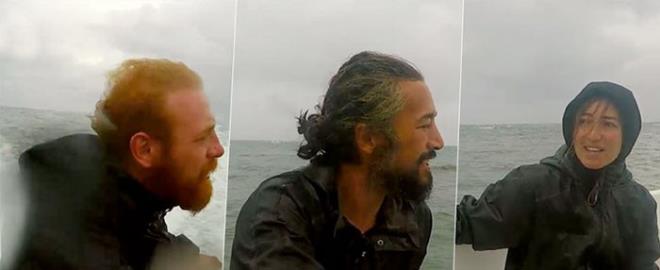 lhan Mansz - ahika kavga grntleri : Survivor nller takm oyun kazansa da kavgalar bitirmi deil. lhan Mansz'n ahika'ya olan taknts tam gaz sryor. Bu kez dokunulmazlk oyunu dnnde onunla teknede kavga etti. Her zamanki gibi de yine hakszd.