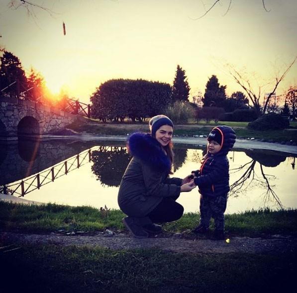 Dn mjdeli haber geldi. Pelin Karahan, Ulus'taki Liv Hospital'da olunu dnyaya getirdi..