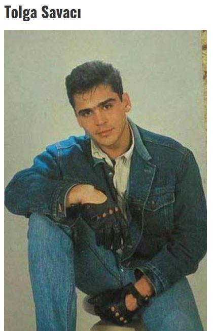 Yeilam&#8217;n yakkl oyuncularndand Tolga Savac. Oyunculua 1985 yl "Arzu" filmi ile Banu Alkan ile barol oynayarak balad, ardndan Hlya Avar ile "Taplacak Kadn" ve "Sekreter" filmlerinde oynad.    Tolga Savac, Aylin Livaneli ile birlikte 1992-1993 yllarnda Show TV'de &#8220;Coke N Roll&#8221; adnda bir mzik program sundular. Uzun zamandr sektrden uzak olan Savac  Amerika&#8217;nn New Jersey eyaletinde ei Nermin Bezmen&#8217;le birlikte y klasik otomobil tamiratiyla urayor.