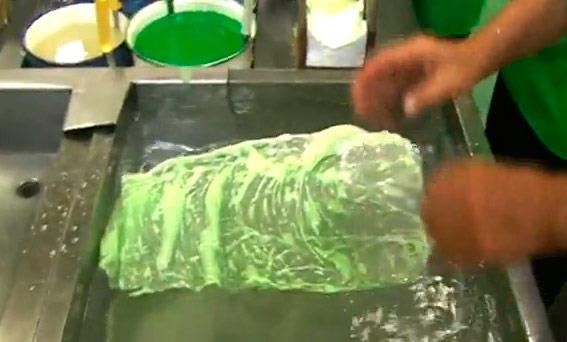 Bu fotoraflarla 1 dakika ierisinde marul yetitirme tekniini renebilirsiniz.