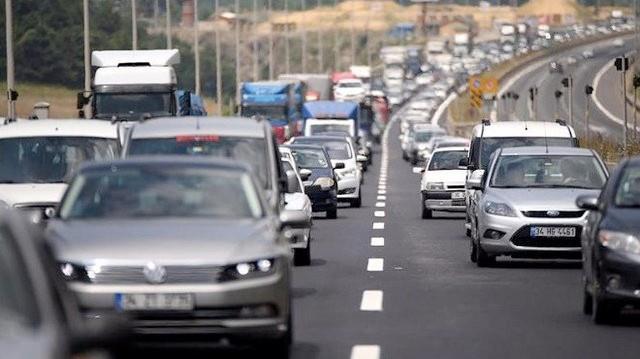 Zorunlu trafik sigortas primlerine ilikin, deerlendirmede bulunan imek, serbest piyasa koullarnda belirlenen primlerin hem vatandalar hem de sigorta sektr iin makul tutarlarda olmasnn nemine iaret etti.
