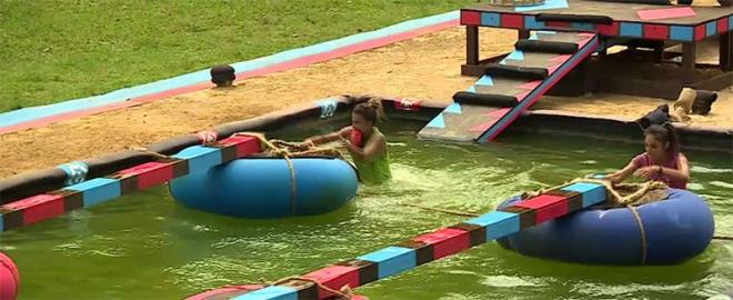 nller ve Gnlller eleme konseyi ncesi iletiim dl oyununda kar karya geldi. Kazanan nller takm hem karnn doyurma ans yakalad hem de ailelerinden gelen mektuplar okudu.