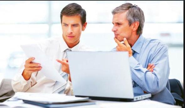 Tabii belli bir dzende almaya balayan insanlarn daha fazla para harcamaya balayacaklar da ngrlmt. Nitekim ok alanlarn daha fazla kyafete ihtiya duyacaklar,daha fazla yemek isteyecekleri,akamlar daha iyi elenmek adna bar ve restoranlara akn edecekleri de biliniyordu.