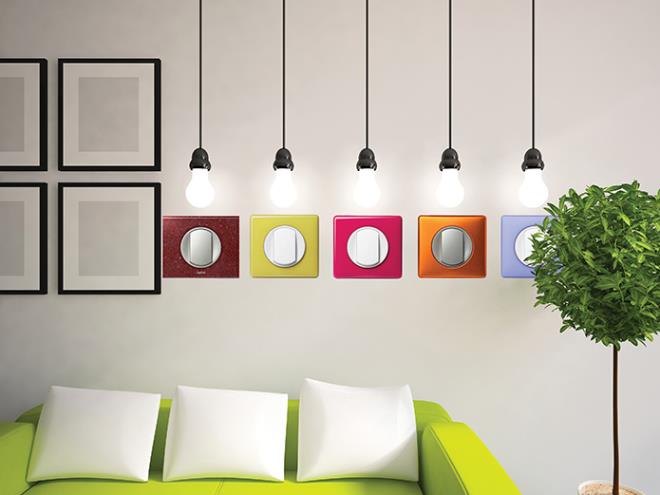 5- Evin Tm Tesisatlarn Kontrol Edin  <br>  Eve tam olarak yerlemeden evin tm tesisatlarn kontrol etmenizi tavsiye ederiz. Zira eve alnacak veya yerletirilecek eyalarn prizlerinin olup olmad veya prizlerin doru olarak altn kontrol etmek, srete size vakit anlamnda zellikle fayda salar.