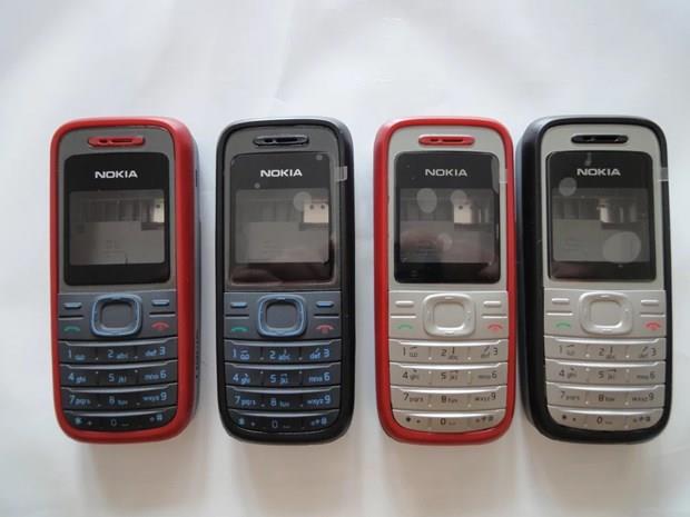 13- Nokia 1208  <br>  7 saat konuma sresi