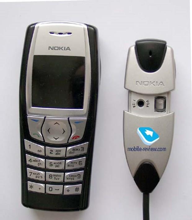 6- Nokia 6610<br>  Boyut: 106 x 45 x 17.5 mm