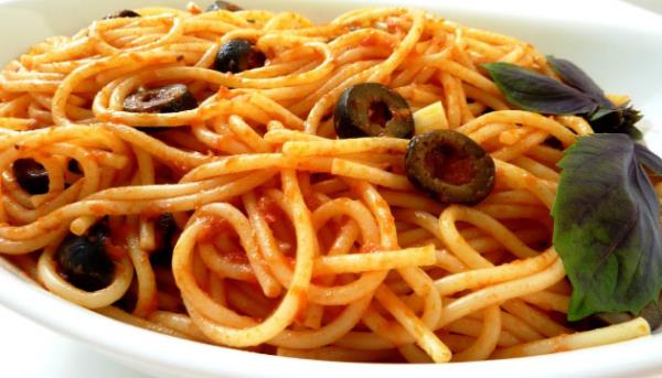 Uzmanlar, beyinde sigara, uyuturucu gibi birok maddenin bamllndan sorumlu olan ksmn, yemek yemeyle de ilgili olduunu belirtiyorlar.