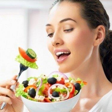 imdi vcudunuzun formunu koruyor olabilirsiniz ancak bir sre sonra her ey deiebilir. Salkl beslenmeyi tercih edin ve uzun, keyifli, shhatli bir yaamn tadn karn.