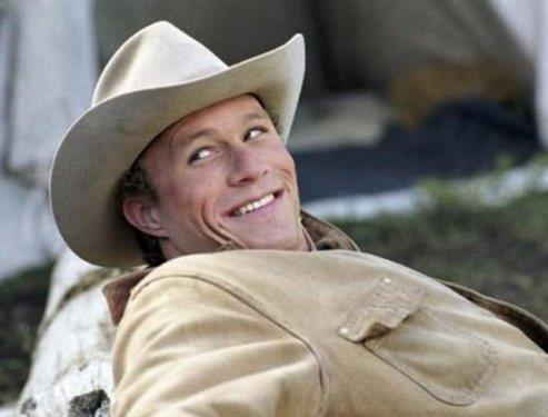 <p><b>HAYRANLARI TATMN OLMADI</b></p> Henz 27 yanda hayata veda eden Heath Ledger'in lmyle ilgili aklanan resmi raporlar da hayranlarn tatmin etmedi.