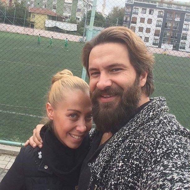 Gkhan Gzkan ve sevgilisi Seda nci