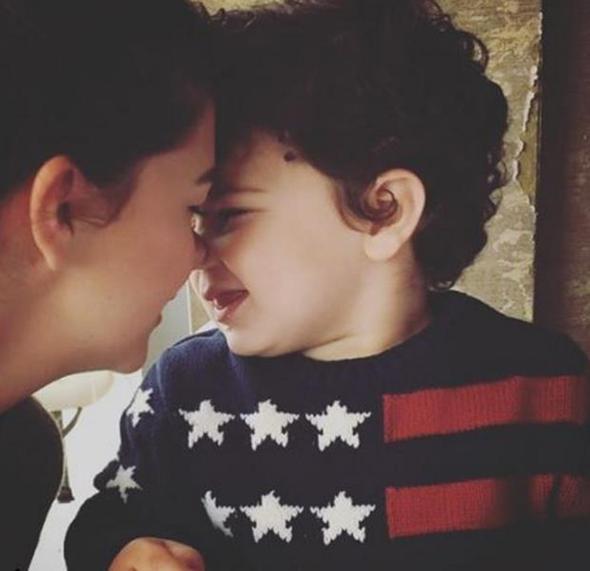 Pelin Karahan'n bir olu vard.