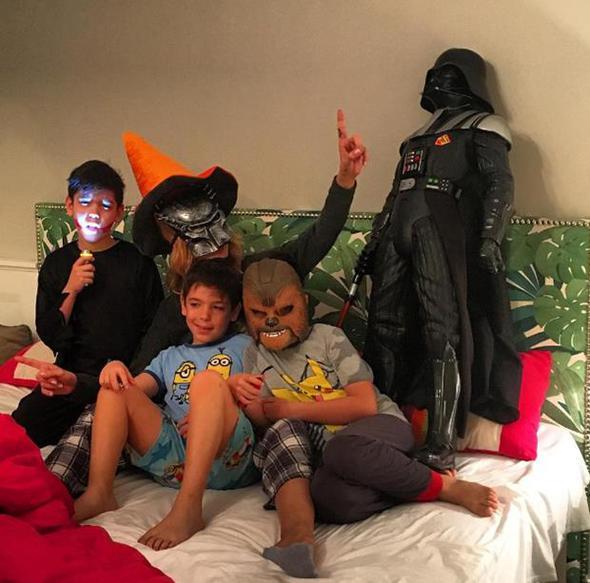 Ergen ve  olunun neeli anlarndan.