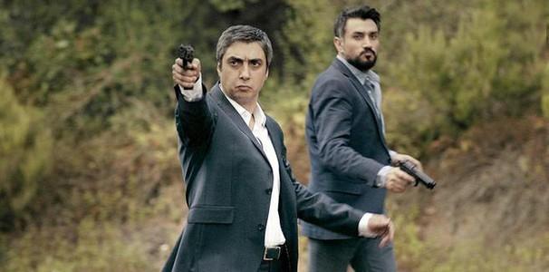 Filmde Cahit Kayaolu, Erhan Ufak ve Erturul akar da rol alyor. Daha nce Kurtlar Vadisi'nin "Kurtlar Vadisi Irak", "Kurtlar Vadisi Gladio" ve "Kurtlar Vadisi Filistin" isimli film versiyonlar seyirciyle bulumutu.