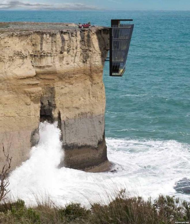 15. Vertiginous Cliff evi<br>  imdiye dek ina edilmemi olsa da, bu tasarm konsepti  yzeyi de okyanus manzarasna sahip cam duvarlarla, bir uurumun kenarndan asmak zere tasarlanmt.