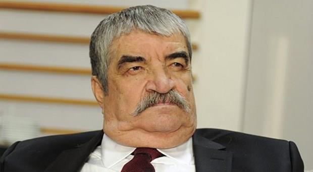 Kader - 1984<br>  Sevginin Bedeli - 1984<br>  Karm Grdnz m? - 1984<br>  Sevdalandm - 1984<br>  Aptal Kahraman - 1983<br>  Futboliye - 1983<br>  Yklan Gurur - 1983<br>  Faize Hcum - 1982<br>  Nikah Masas - 1982<br>  Arkadam - 1982<br>  Berdular - 1982<br>  Grgszler - 1982<br>  Yapk Kardeler - 1981