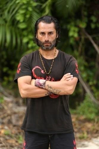 lgn Sedat, doktoru Hayati Akba ile anlatklarn ve ihtiyac olan baz engellilerin burada tedavi olabileceini belirtti ve u aklamalarda bulundu: "Benim ocuum geirdii beyin kanamas sonrasnda engelli oldu. ocuuma her zaman zen gsterdim ve onu kaplar arkasna saklamadm. Baya bir ilerleme kaydettik. Annesini ve babasn tanyabiliyor.