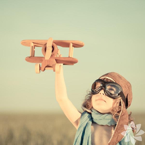 13- leriye-dnk ryalar   <br>  eitli anketlere gre insanlarn %18&#8217;I ile %38&#8217;I en az bir defa gelecee dair bir rya grm, %70&#8217;I ise dejavuyu deneyimlemitir. Ryalarnda gelecee dair anlar grebileceine inananlarn oran ise %63 ile %98 arasnda deiiyor.