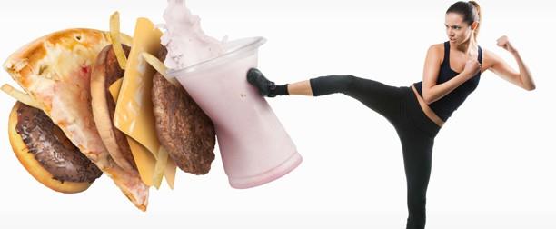 Yaz aylarnn gelmesiyle birlikte fazla kilolarndan kurtulmak isteyenler hzl kilo vermek iin diyet listelerine bakmaya balad. Fazla kilolarndan kurtulmak isteyenler hem salkl ekilde hem de pahal olmayan diyetlerle kilo verebilir. Nasl m? Sadece 3 gn oyunca uygulayacanz salata diyetiyle. Peki salata diyeti nedir nasl uygulanr, salata diyeti listesinde neler var? Tm detaylar haberimizde.