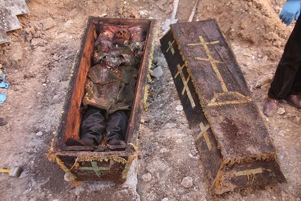 13 Nisan 1878&#8217;de Ardahan&#8217;da vebadan len Geyman Rusya&#8217;da &#8220;Kafkasya Fatihi&#8221; olarak tannyor.