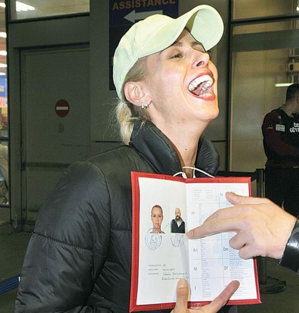 Niran nsal szlerine u ekilde devam etti: "Umudumu kesmiken kendimi nikh masasnda buldum"