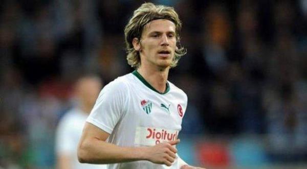 Bugn aradaki ufak przlerin giderilmesi bekleniyor.