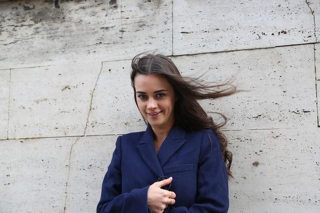 Bylece Soral'n ekran serveni de balam oldu.