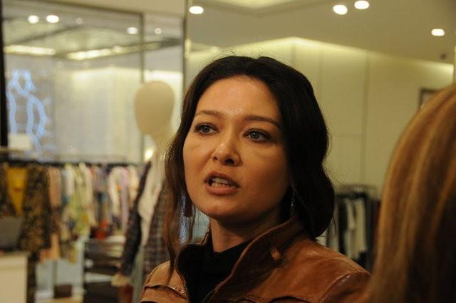 Bir ok sinemasever Nurgl Yeilay' 'Her ey ok Gzel Olacak' adl filmdeki ksack rolyle izledi... Filmde bir hastanenin danma grevlisi roln stlenen Yeilay'n sadece bir iki cmlelik replii vard.