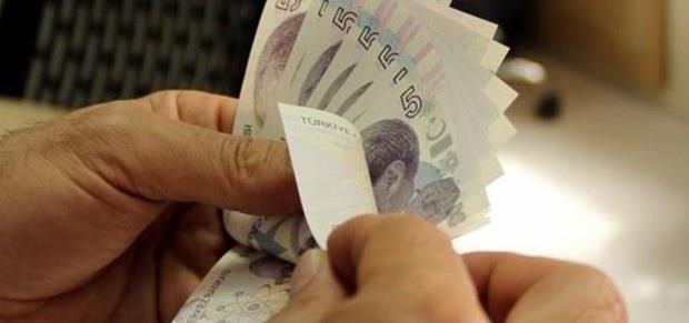 HANG ALACAKLAR YAPILANDIRMA KAPSAMINDA  <br><br>  Teklifle yaplandrlan borlar yle:  <br>  - Maliye Bakanlnca tahsil edilen, Vergi Usul Kanunu kapsamna giren, 31 Mart 2017 tarihi de dahil bundan nceki dnemlere, beyana dayanan vergilerde bu tarihe kadar verilmesi gereken beyannamelere ilikin vergi ve bunlara bal vergi cezalar, gecikme faizleri ile gecikme zamlar (gelir ve kurumlar vergisine mahsuben 2017'de denmesi gereken geici vergi ile 2017 ylnda denmesi gereken gelir vergisi ikinci taksitleri hari)