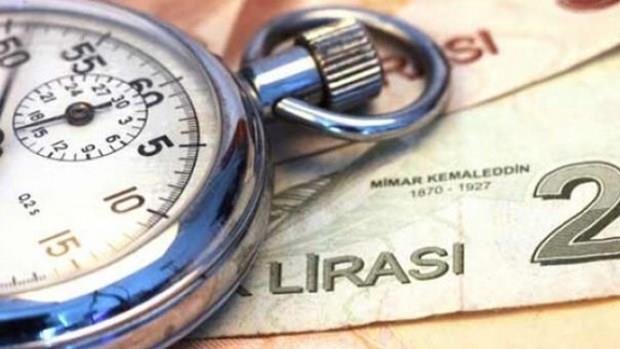 Gmrk ve Ticaret Bakanlna, Maliye Bakanlna, il zel idarelerine ve belediyelere ilk taksit 31 Temmuz 2017'ye, SGK'ya ilk taksit 31 Austos 2017'ye kadar denecek.Yeniden yaplandrlan borlar bu tarihleri takip eden ikier aylk dnemler halinde azami 18, il zel idareleri ve spor kulplerinin borlar ise ikier aylk dnemler halinde azami 36 eit taksitte denebilecek.Pein demelerde Y-FE aylk deiim oranlar esas alnarak hesaplanacak tutarlar zerinden ayrca yzde 50 indirim yaplacak.