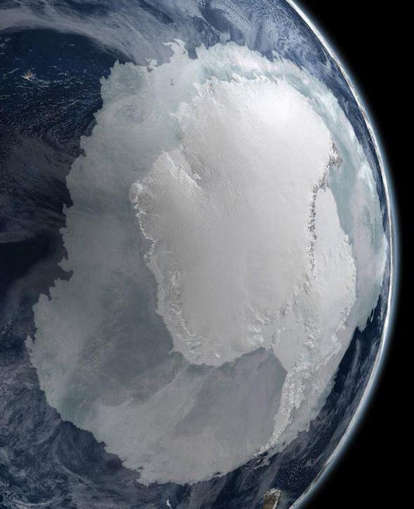 Uzaydan Antartika'ya ku bak...