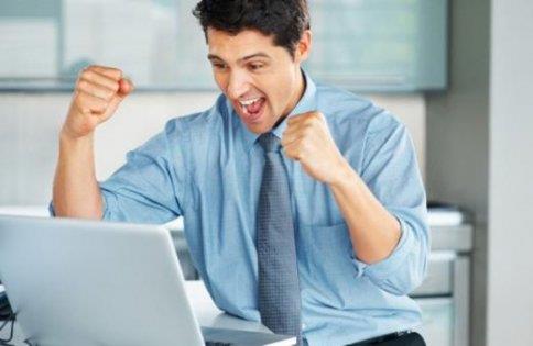 Reklam Sat�� Eleman�    Y�ll�k geliri: 45 bin 345 Dolar