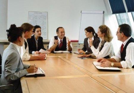 Kurumsal Y�netici (K�demli)    Y�ll�k geliri: 167 bin 146 Dolar