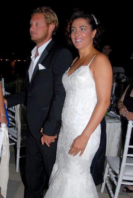 Meltem Cumbul ve Alican zba'n bir yl nceki srpriz evlilii ksa srede yoku aa gitti. iftin boanma davas aylardr sryor.