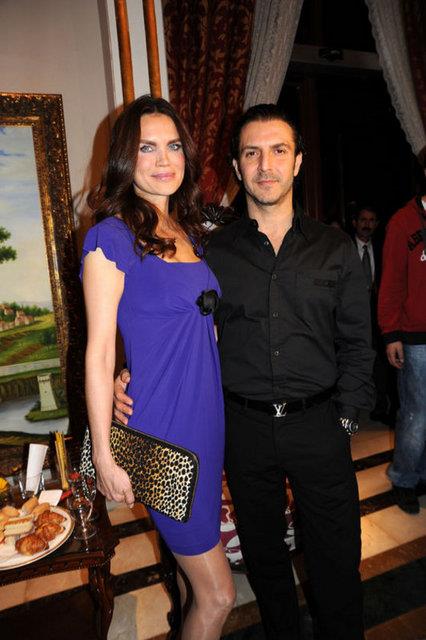 rnek ift Ebru all ile Harun Tan'n boanmas ok konuuldu.