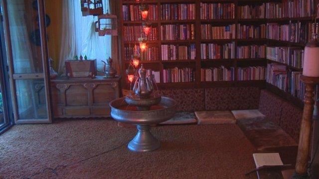 te Alptekin'in evinden kareler...