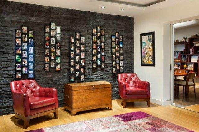 ala kel, "Emre dekorasyona benden merakl. Evli olduumuz dnemde birlikte almtk. Emre'den sonra bir eyi deitirmedim. Duvara astmz aile fotoraflarmz duruyor. Salonun dekoru ocuklar iin deiiyor. rnein kanepeler ekilince; salon paten yada futbol sahasna dnyor" dedi.