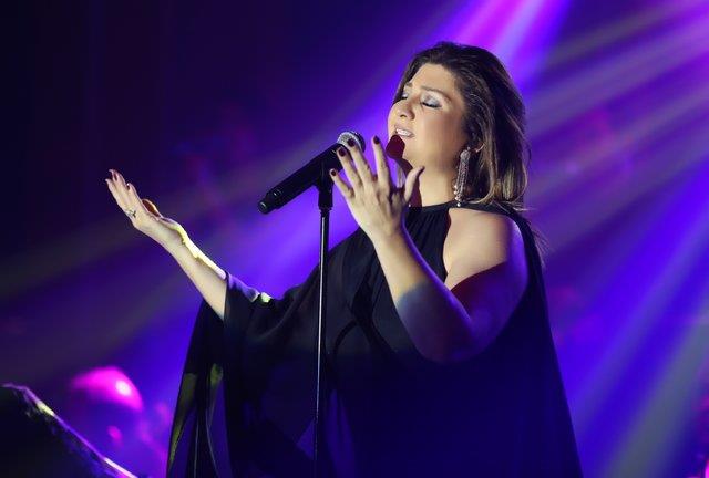 ubuklu&#8217;da vadi manzaral sper lks bir villa satn alan nl sanat, Engin Altan Dzyatan, ahan Gkbakar ve Trkan oray gibi isimlere komu oldu.