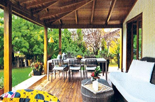 &#8220;En ok vakit verandada geer. Bahede yaz-k barbek yapmay severiz.&#8221;