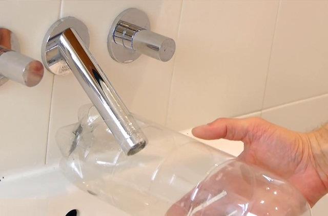 ieye bir delik ap muslua yerletirin.