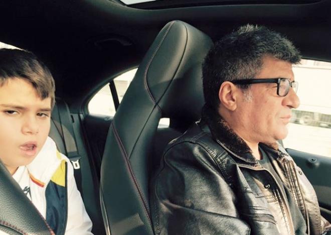 Doktorlar brahim Erkal ilk hastaneye getirildiinde yaptklar tetkik sonrasnda umutsuz konumulard. Beyin kanamasn durdurmak iin yaplacak ameliyat vard ama iyi bir sonu iin olaslk ok azd. Filiz Akgn buna ramen ameliyatn yaplmas istedi ve kk bir ans da olsa einin uyanmas iin abalad.