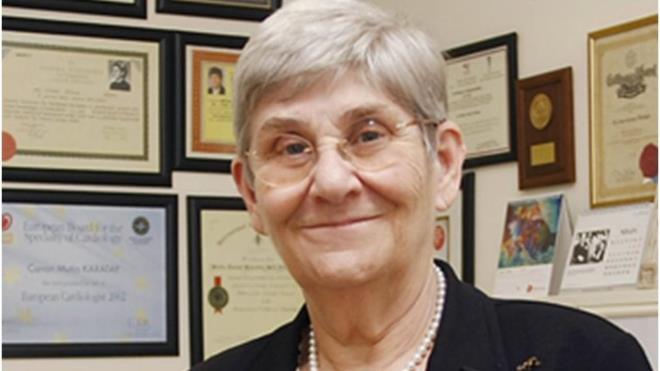 ASPRN YERNE ZEYTNYAI<br>  Kalp hastalarna, kan sulandrmak amacyla kullanlan aspirin yerine zeytinya tketmelerini tavsiye eden Prof. Dr. Canan Karatay, szlerini yle srdrd: