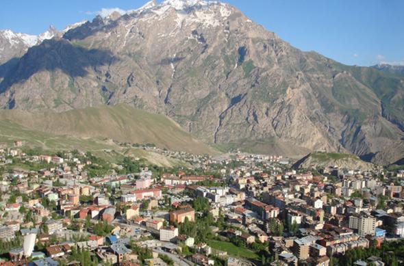 <p>Hakkari</p>  <p>  2014: 6,5 kii</p>  <p>  2015: 6,3 kii</p>  <p>  2016: 5,8 kii</p>  <p>  </p>
