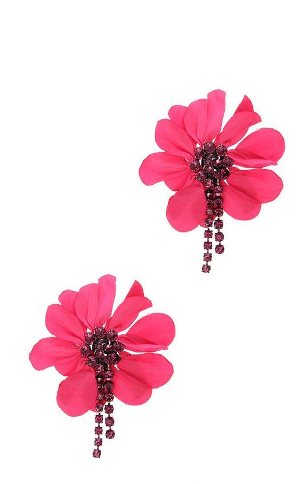 Lanvin&#8217;in kpeleri arzu nesnesi. Brandroom&#8217;da satlyor. (838 TL.)