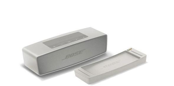 Aye Tolga: &#8220;Hibir hoparlr Bose gibi kaliteli ses karmyor&#8221; diyor. (1350 TL.)